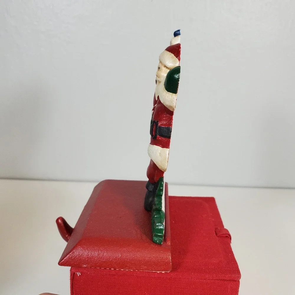 VTG Midwest Cannon Falls Cast Iron Waving Santa Christmas Stocking Hanger Holder